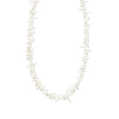 Timeless Pearly Shell Necklace